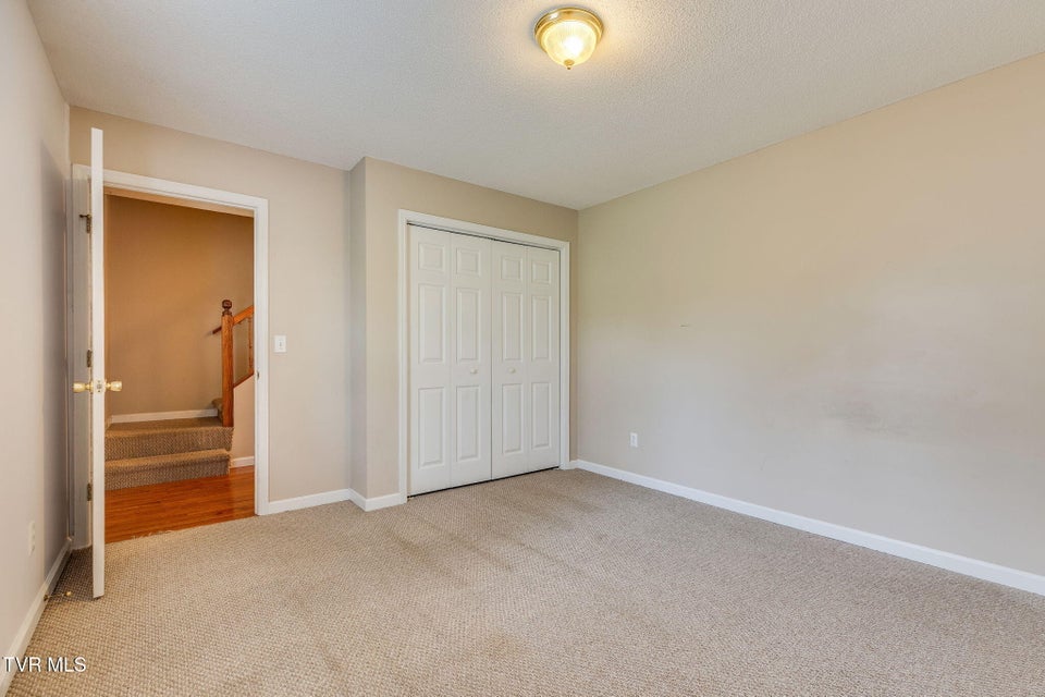 Photo #14: 206 Cambridgeshire Court