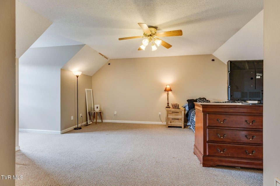 Photo #16: 206 Cambridgeshire Court