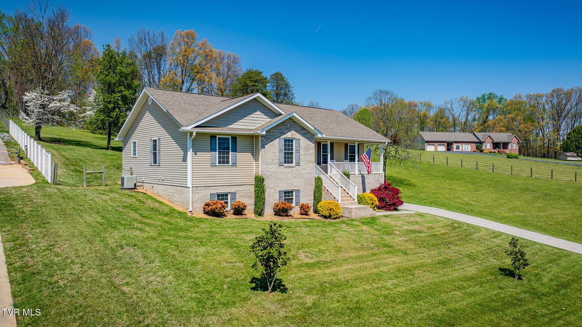 Photo #5: 1062 Caprice Street