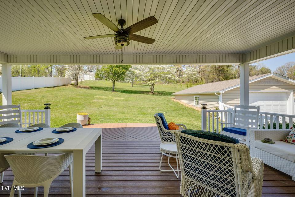 Photo #14: 1062 Caprice Street