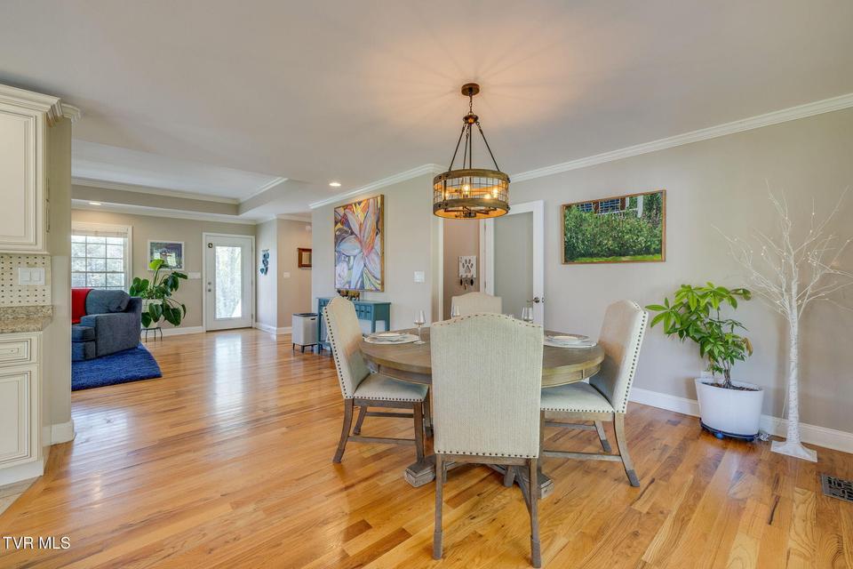 Photo #15: 1062 Caprice Street