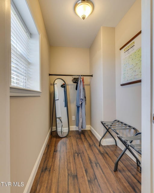 Photo #36: 1062 Caprice Street