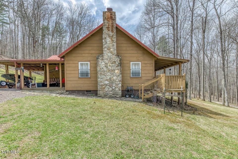 Photo #31: 501 Two Branch Lane