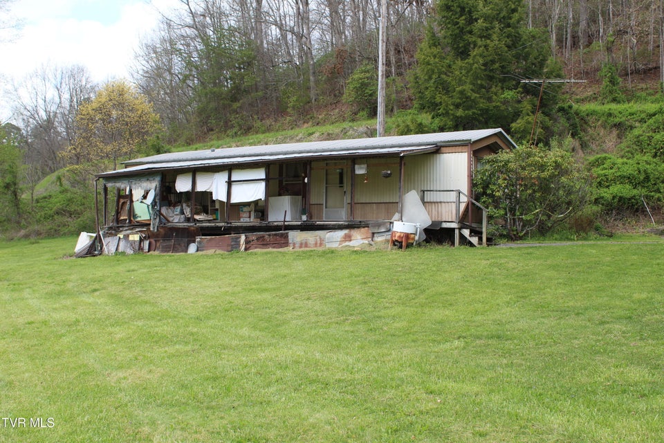 Photo #19: 4598 4550 Reeds Creek Road