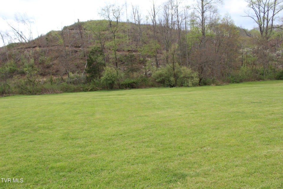 Photo #24: 4598 4550 Reeds Creek Road