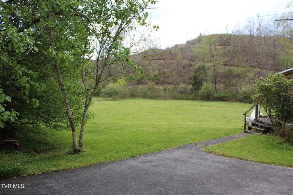 Photo #28: 4598 4550 Reeds Creek Road