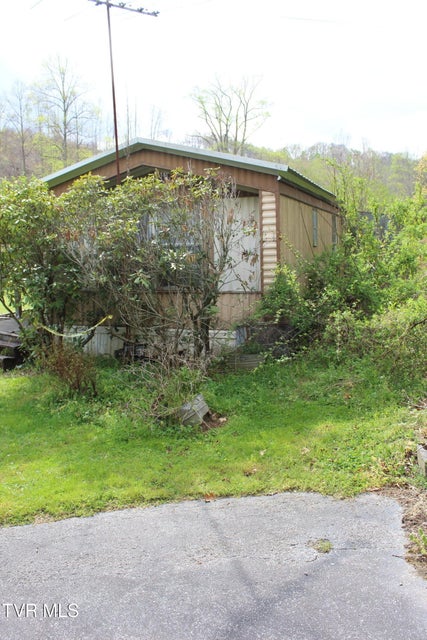 Photo #21: 4598 4550 Reeds Creek Road