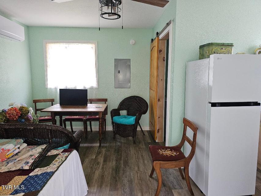 Photo #22: 12702 Crab Orchard Road