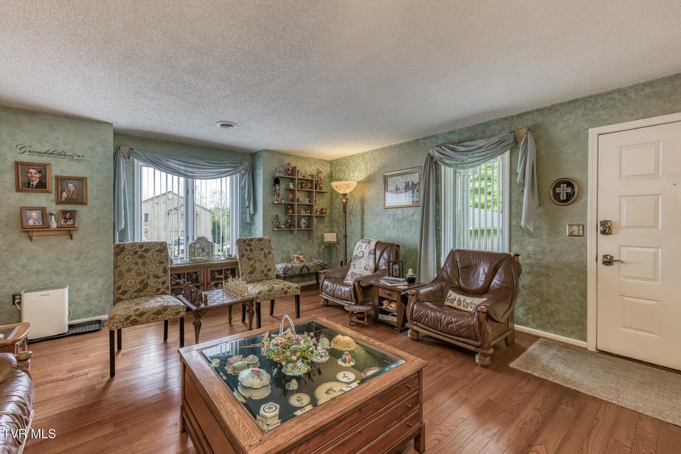 Photo #6: 160 Quail Run