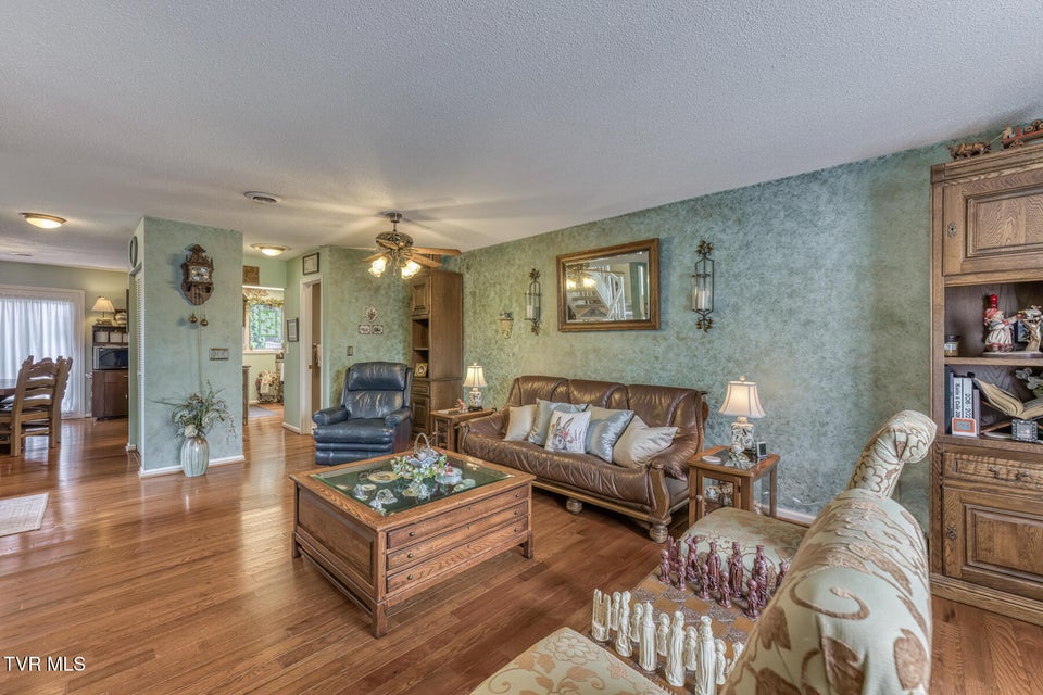 Photo #7: 160 Quail Run