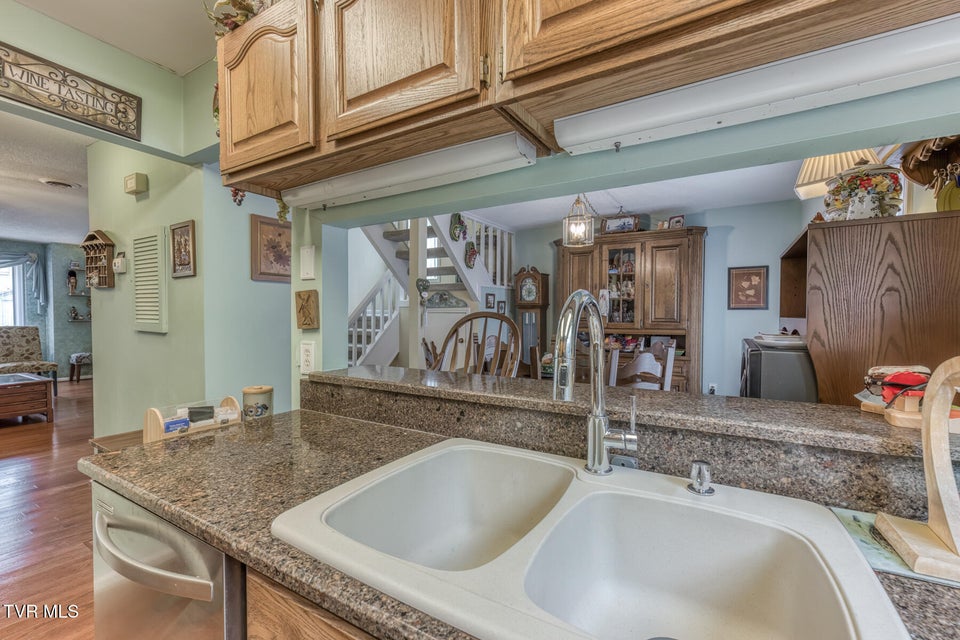 Photo #14: 160 Quail Run