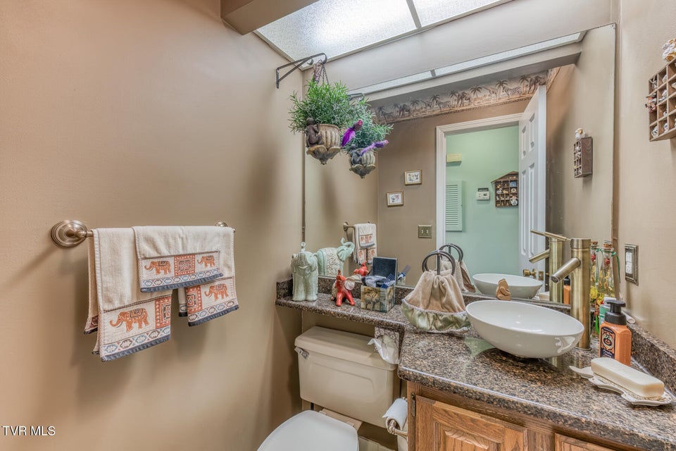 Photo #15: 160 Quail Run