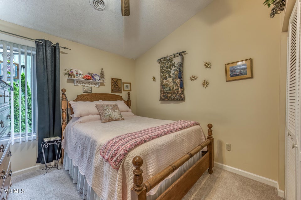 Photo #23: 160 Quail Run