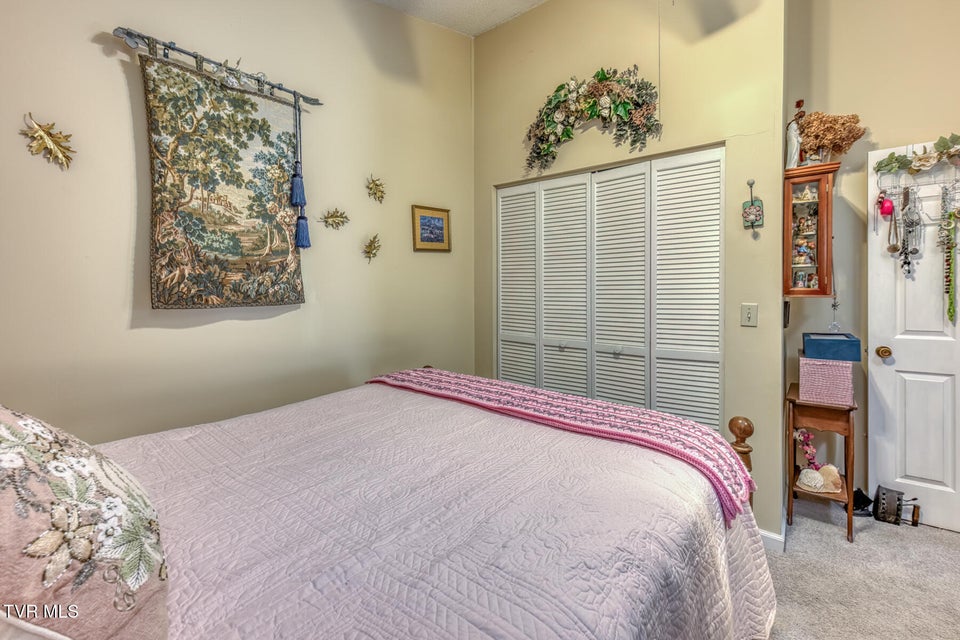 Photo #24: 160 Quail Run