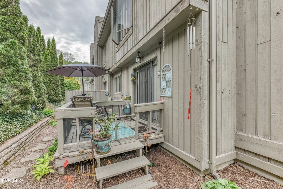 Photo #29: 160 Quail Run