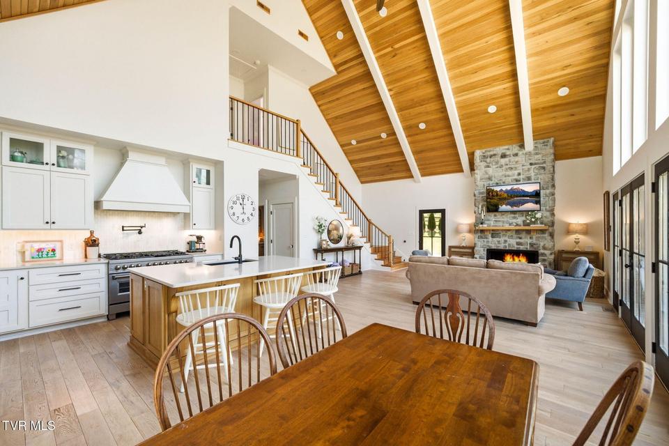 Photo #6: 212 County Farm Road