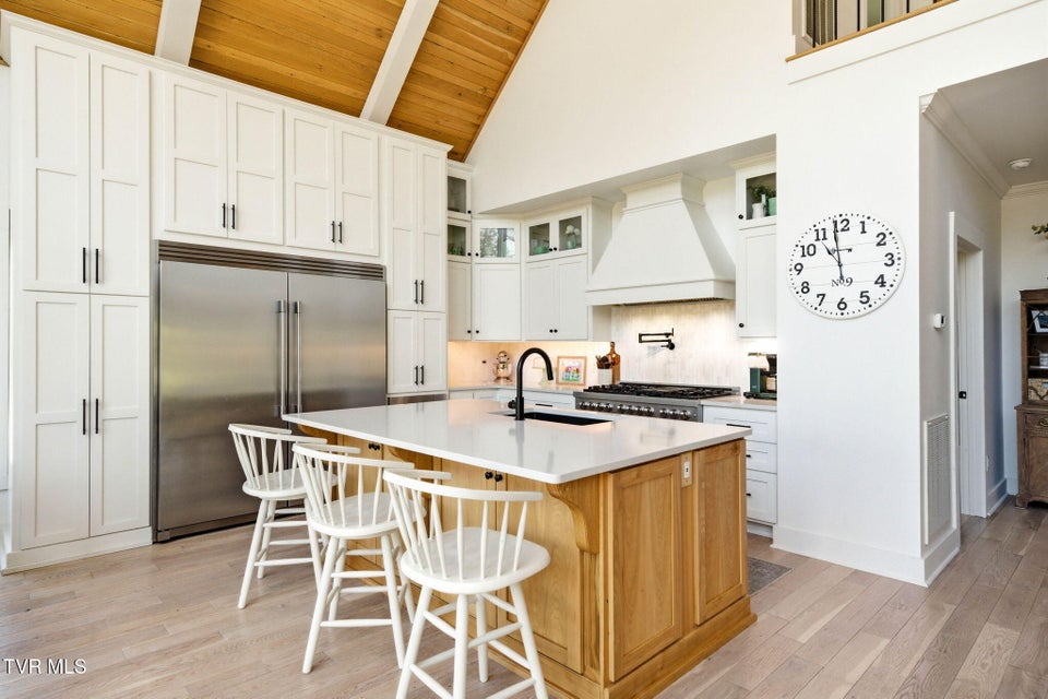 Photo #7: 212 County Farm Road