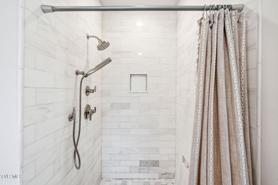 Photo #20: 212 County Farm Road