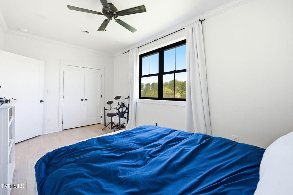 Photo #29: 212 County Farm Road