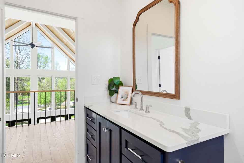 Photo #27: 212 County Farm Road