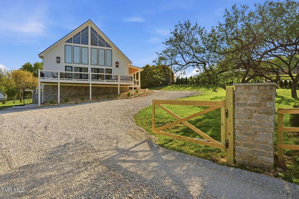 Photo #43: 212 County Farm Road