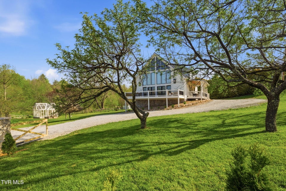 Photo #46: 212 County Farm Road