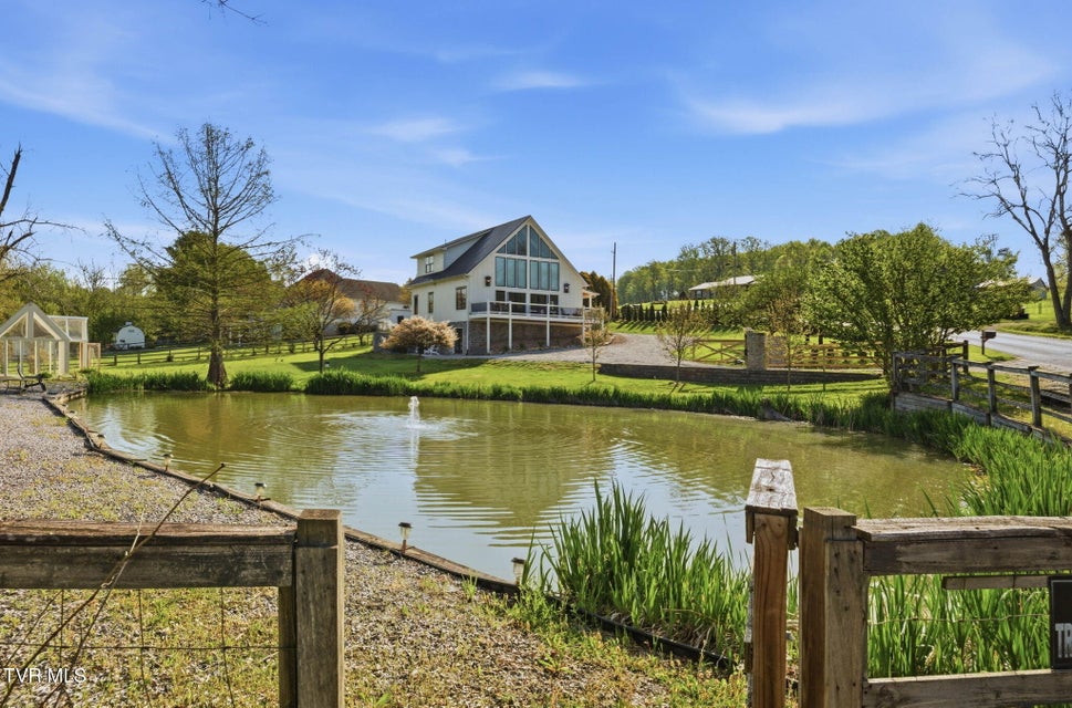 Photo #41: 212 County Farm Road