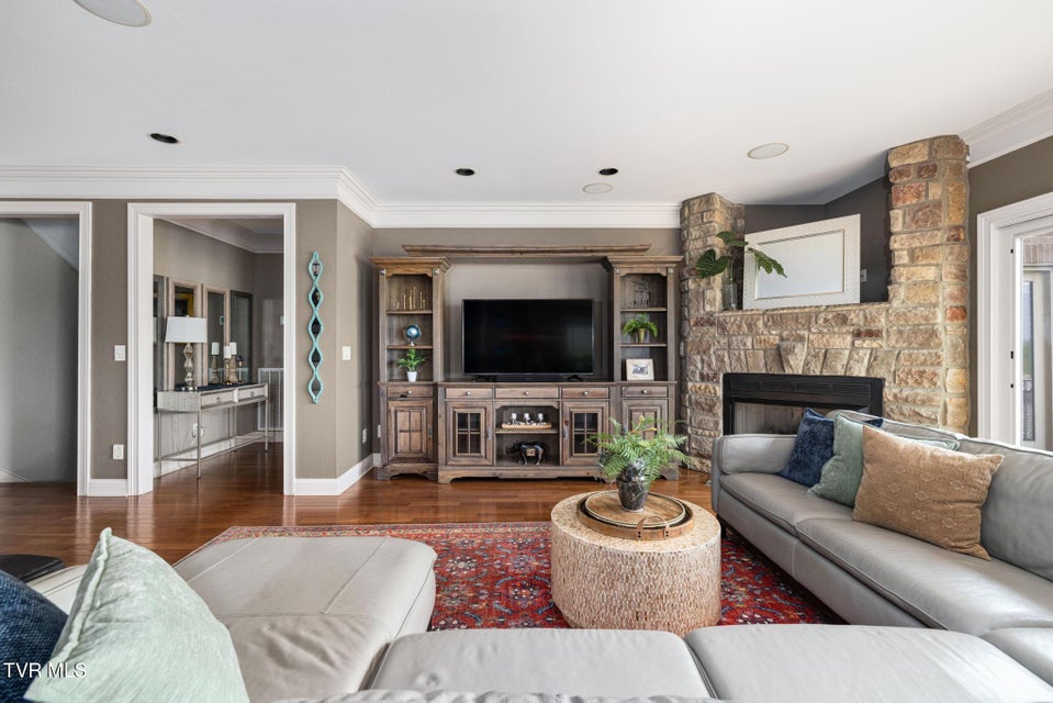 Photo #7: 1180 Keller Road