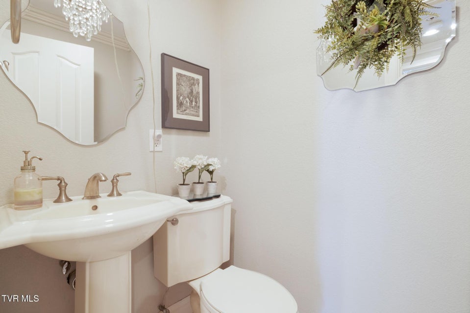 Photo #39: 1180 Keller Road