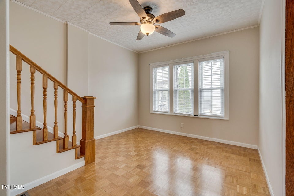 Photo #15: 322 Carolina Avenue