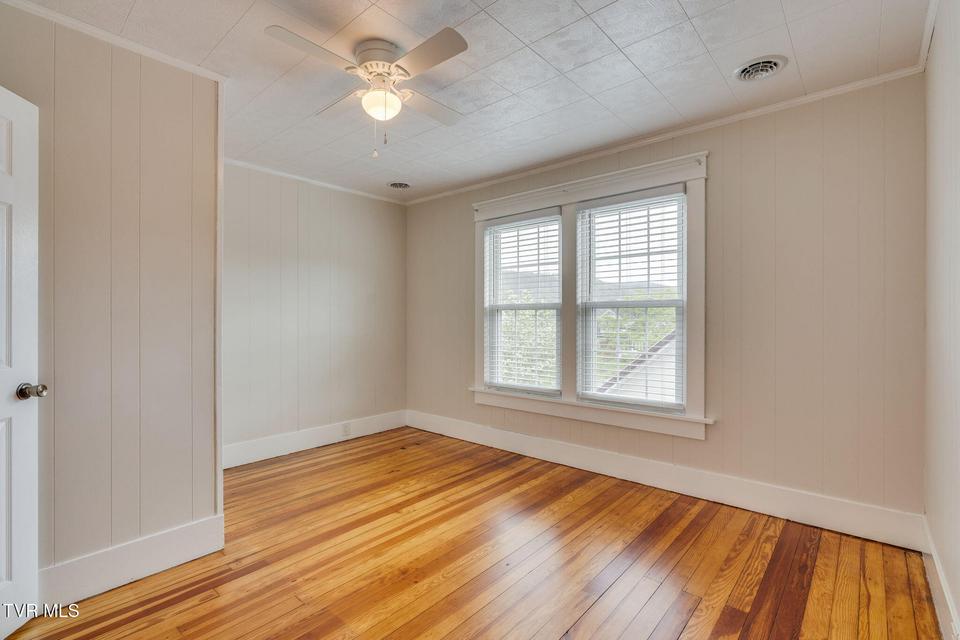 Photo #16: 322 Carolina Avenue