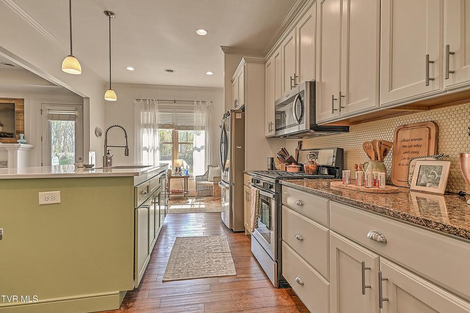 Photo #21: 846 Vines Farm Lane