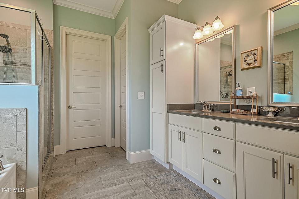 Photo #36: 846 Vines Farm Lane