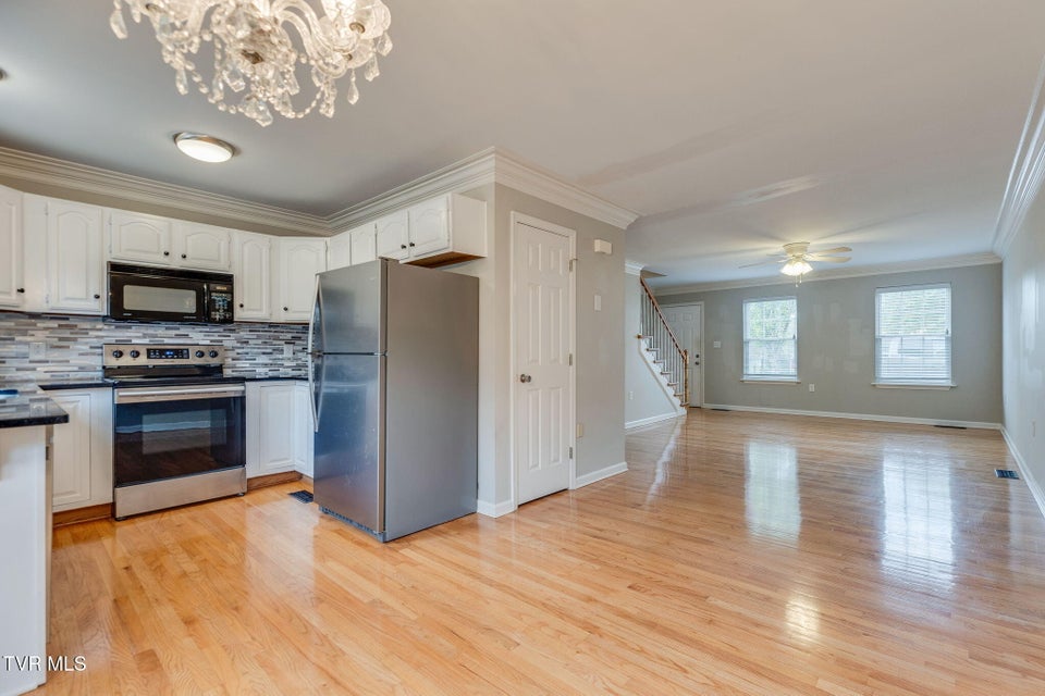 Photo #9: 142 Eagle View Private Drive