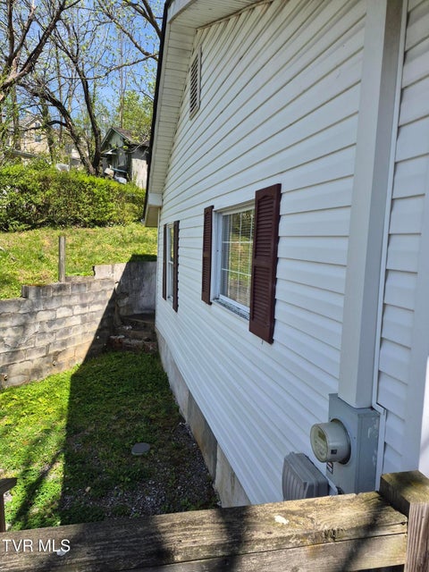 Photo #3: 237 Midland Circle