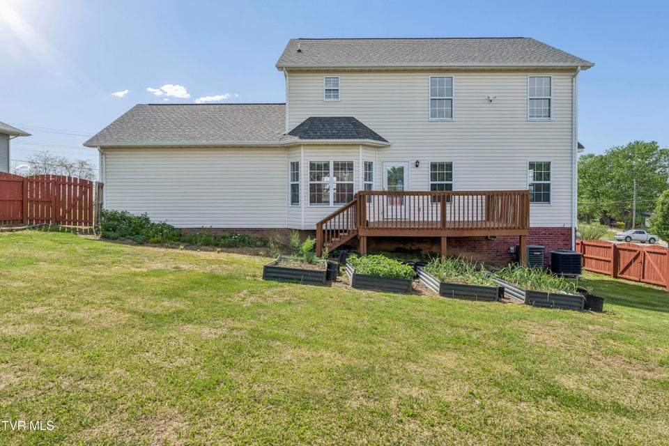 Photo #62: 401 Leesburg Road