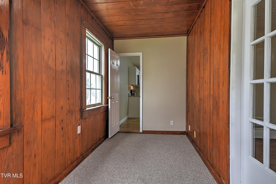 Photo #24: 165 Sevier Avenue