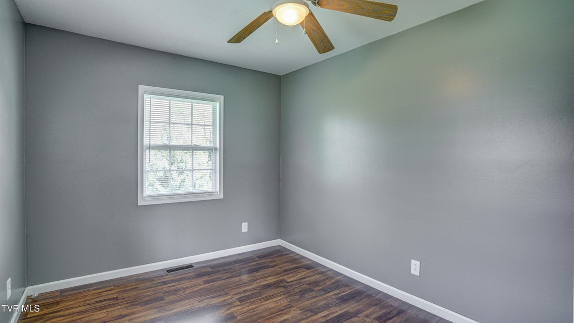 Photo #33: 271 Sinking Springs Road