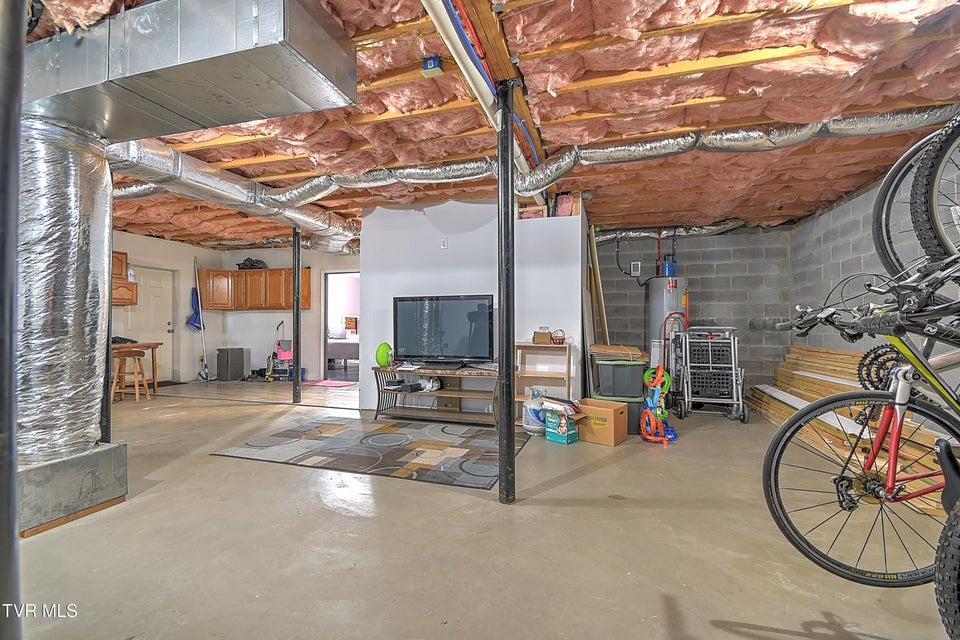 Photo #50: 176 Woodmont Avenue