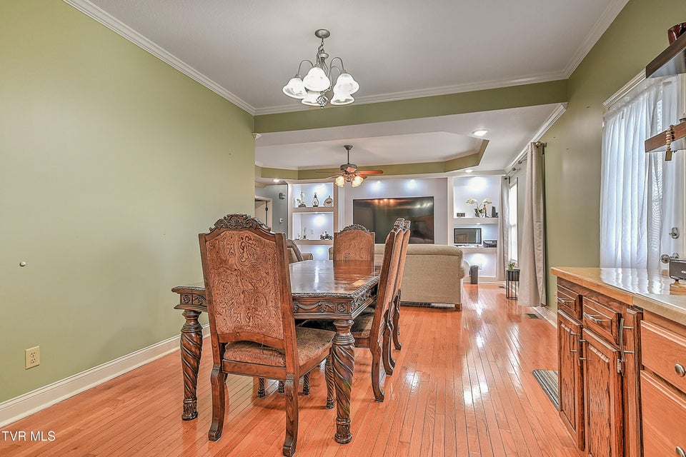 Photo #20: 176 Woodmont Avenue