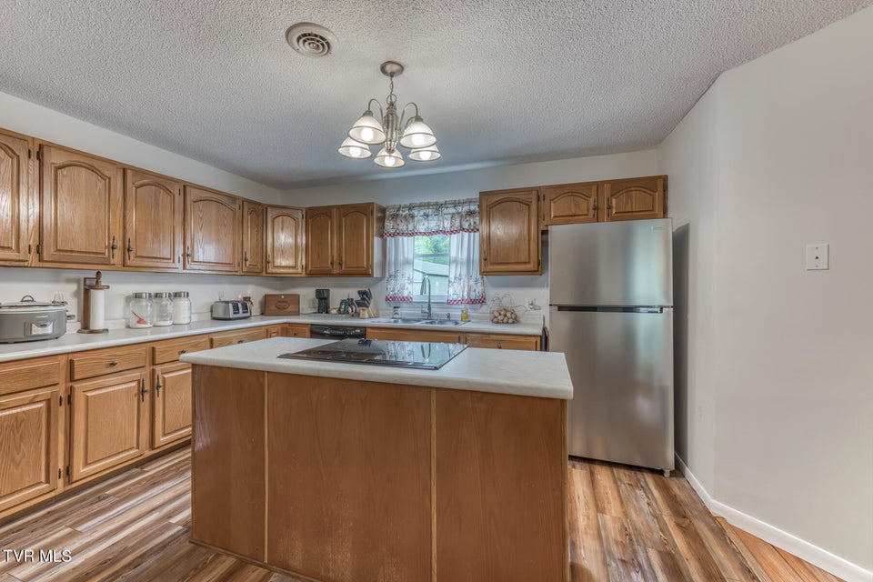 Photo #19: 12288 Bristol Highway