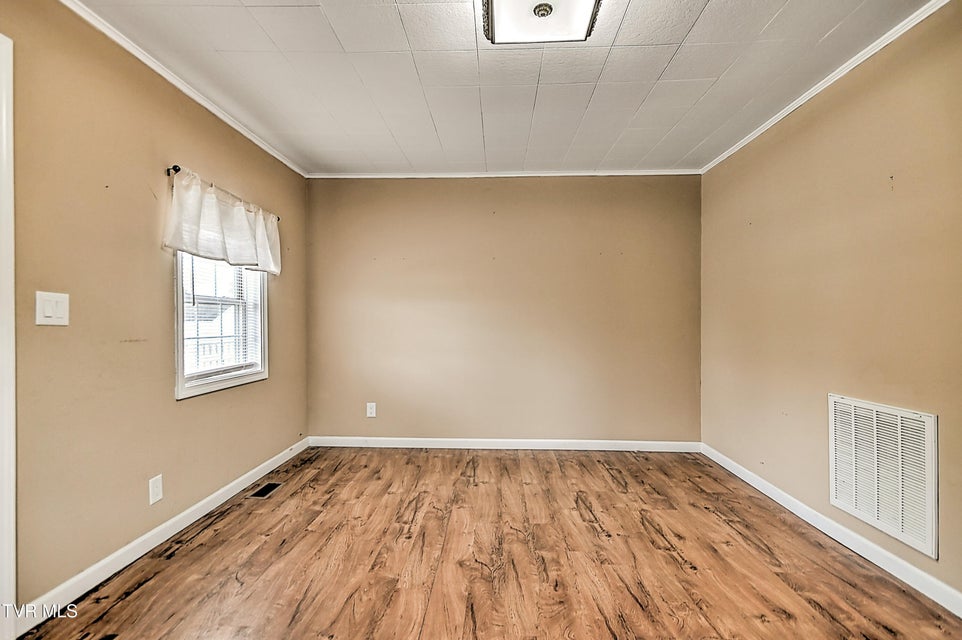 Photo #7: 506 Trudy Street