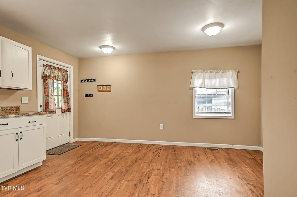 Photo #13: 506 Trudy Street