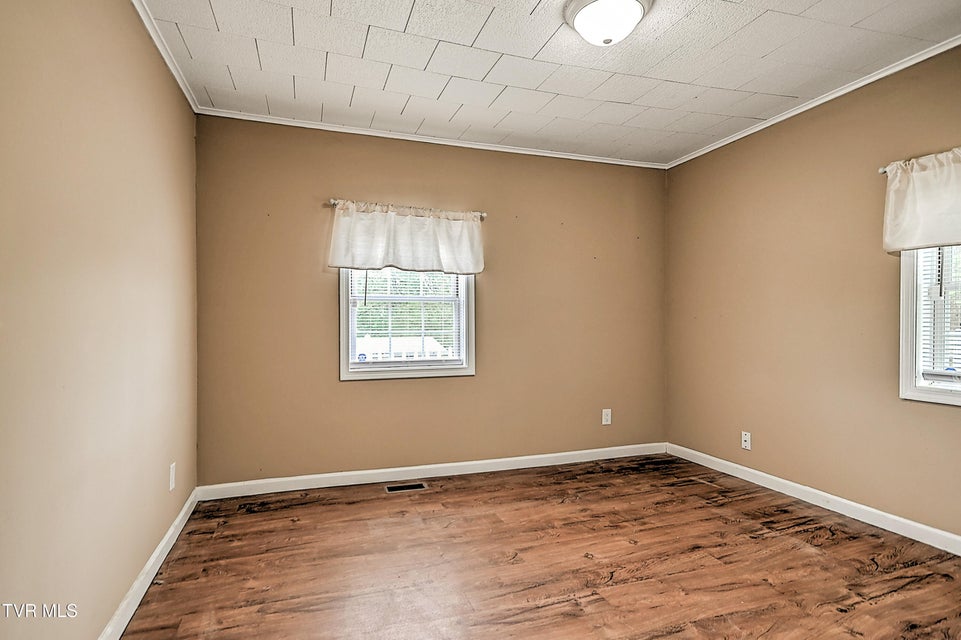 Photo #15: 506 Trudy Street