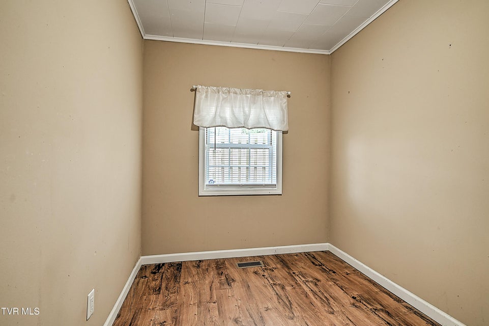 Photo #19: 506 Trudy Street