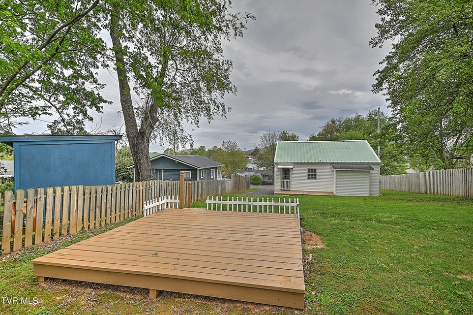 Photo #22: 506 Trudy Street