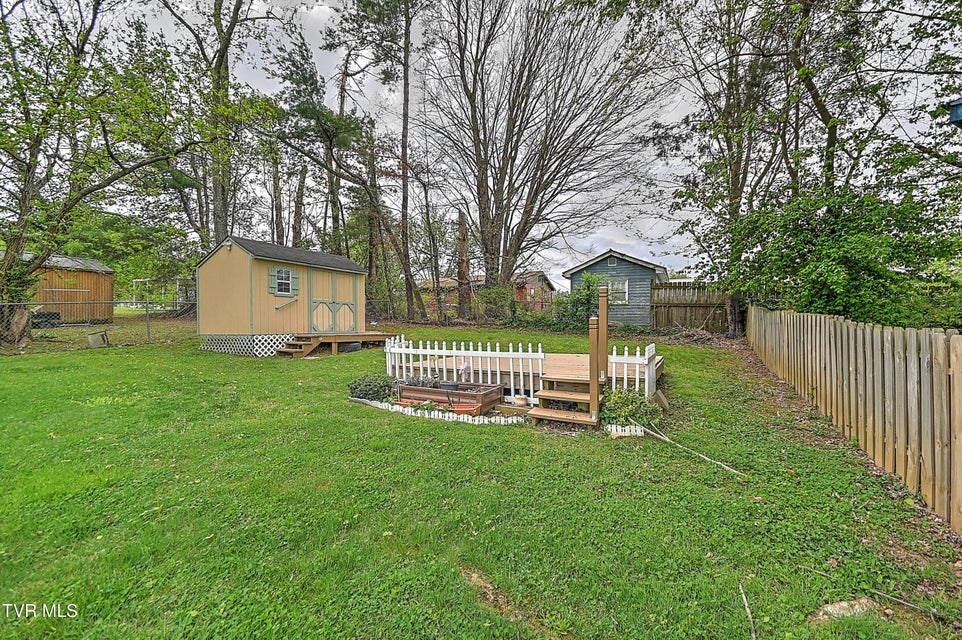 Photo #24: 506 Trudy Street