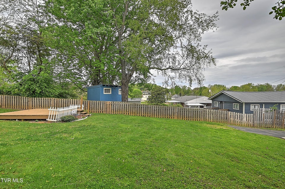 Photo #29: 506 Trudy Street