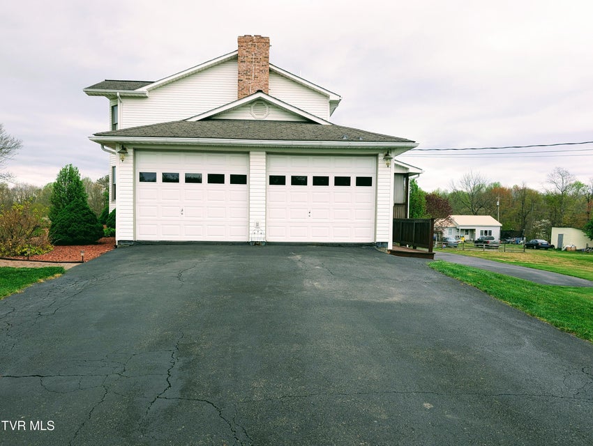 Photo #9: 275 Pilgrim Way