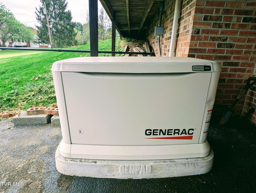 Photo #18: 275 Pilgrim Way